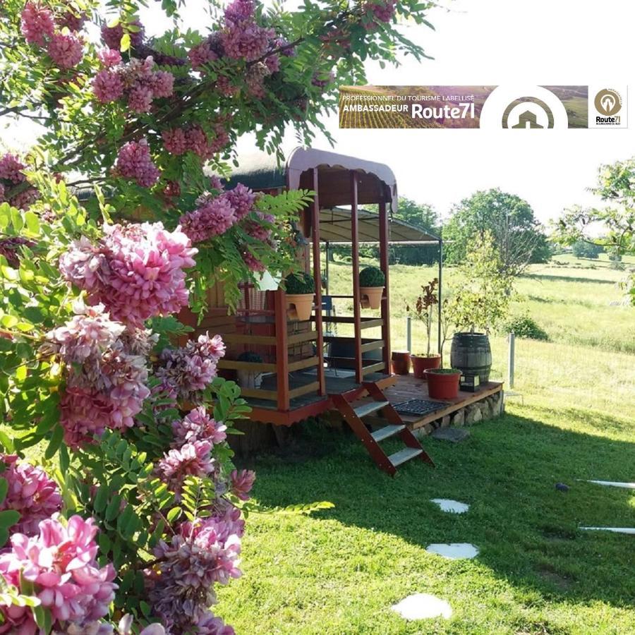 Апартаменты La Roulotte D'Elicie Proche Du Parc Le Pal Saint-Agnan  Экстерьер фото